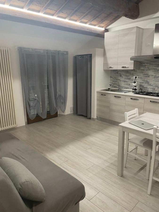 Appartamento "Il Portico" A Soli 8 Chilometri Da Imola E 7 Chilometri Da Faenza Kültér fotó